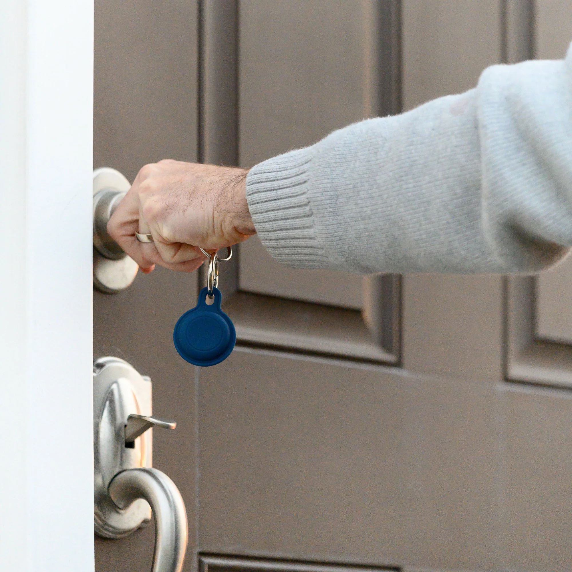 Waterproof Pouch - Image 6